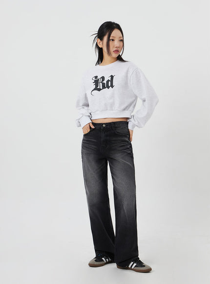 Mid-Rise Bootcut Jeans CF327