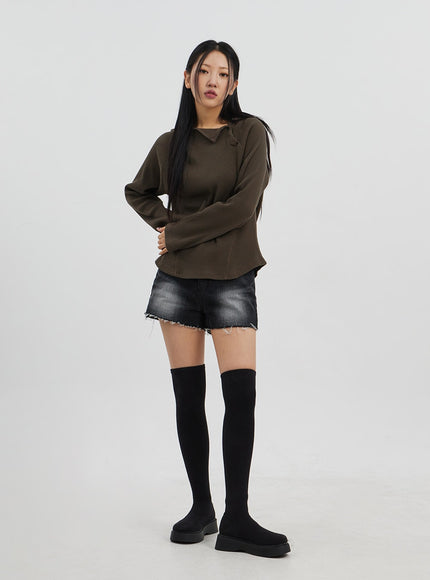 側邊鈕扣細節針織連帽衫 CJ318