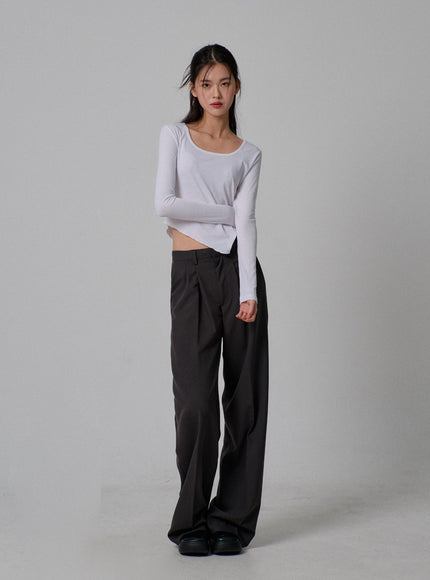 Scoop Neck Unbalanced Cropped Top IJ313