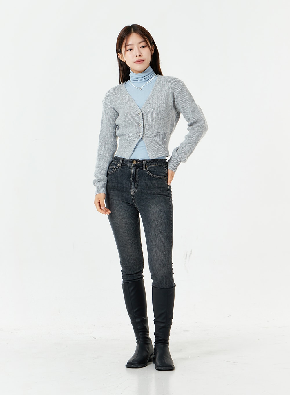 Button Slit Cropped Cardigan OS13