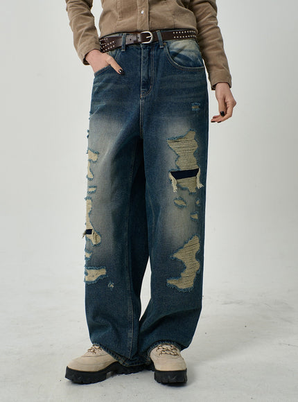 男女通用破洞寬牛仔褲 CD14