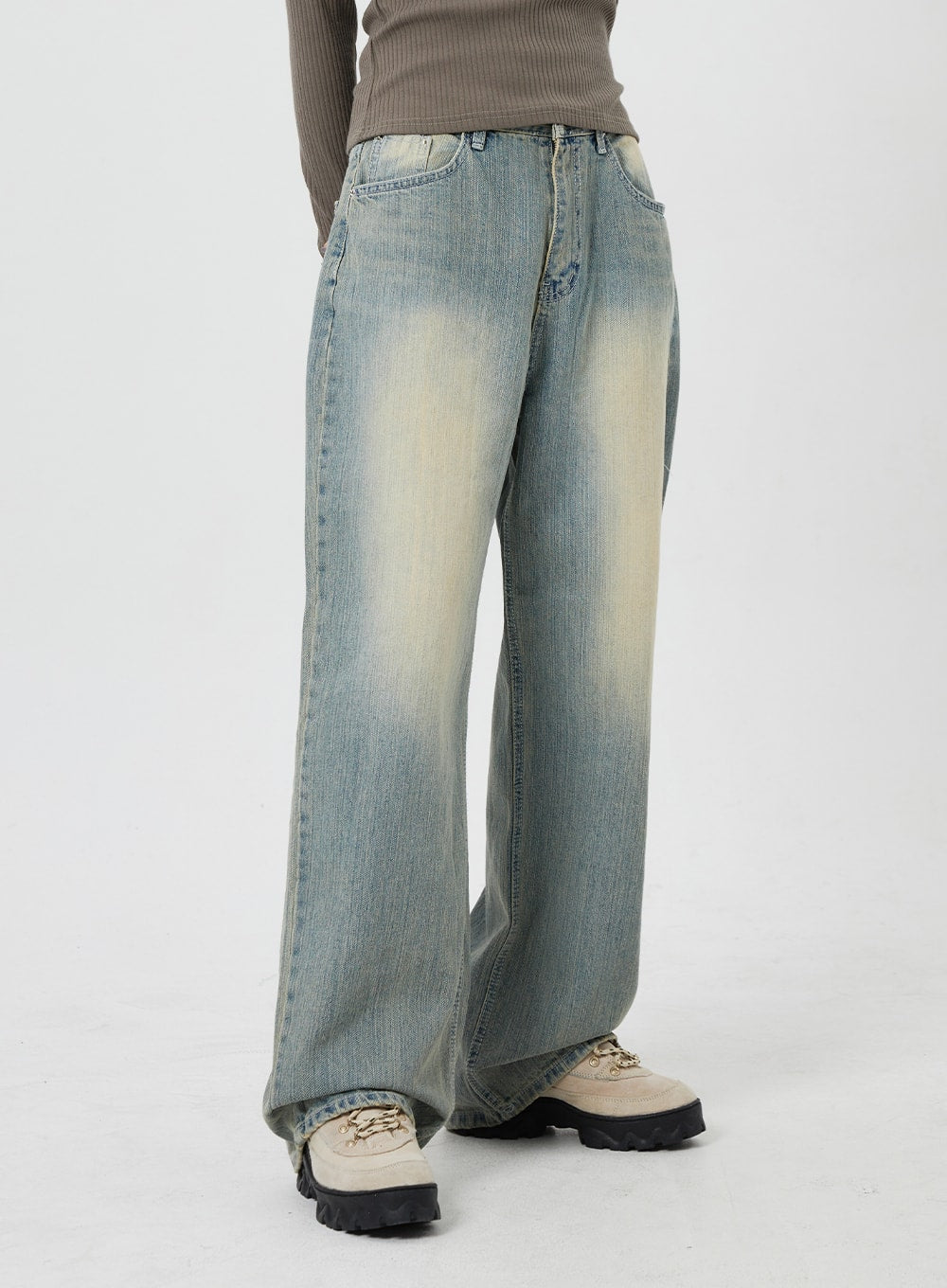 Light Wash Baggy Jeans CF323
