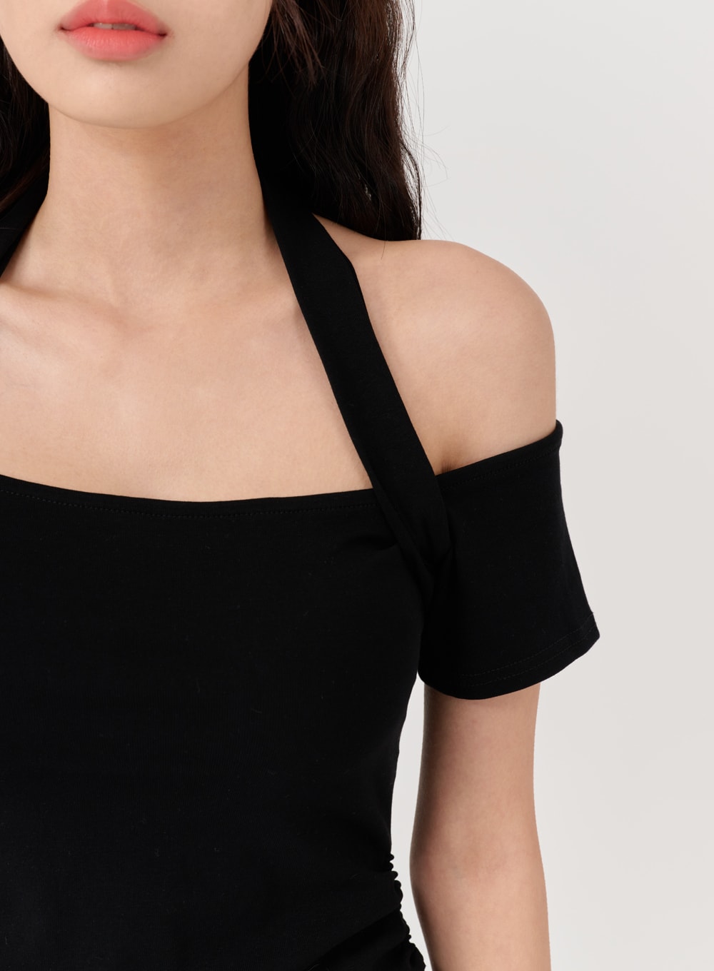 肩帶露肩迷你連衣裙 IG18