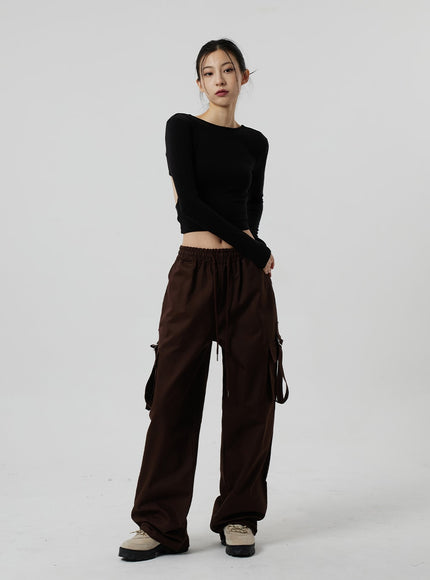 背部交叉繫帶上衣 CF308