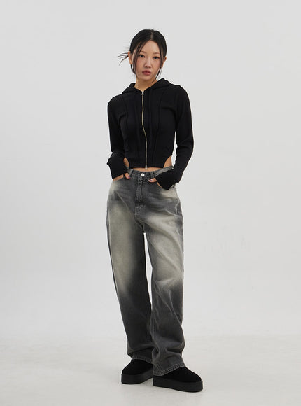 Light Wash Baggy Jeans CJ330