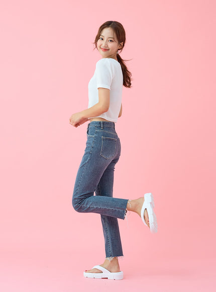 剪裁下擺跨度緊身褲 BU29 