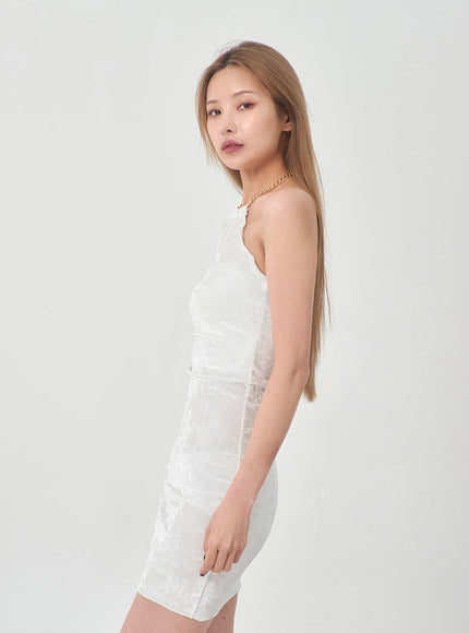 天鵝絨無袖頸部鏈條迷你連衣裙 BD23