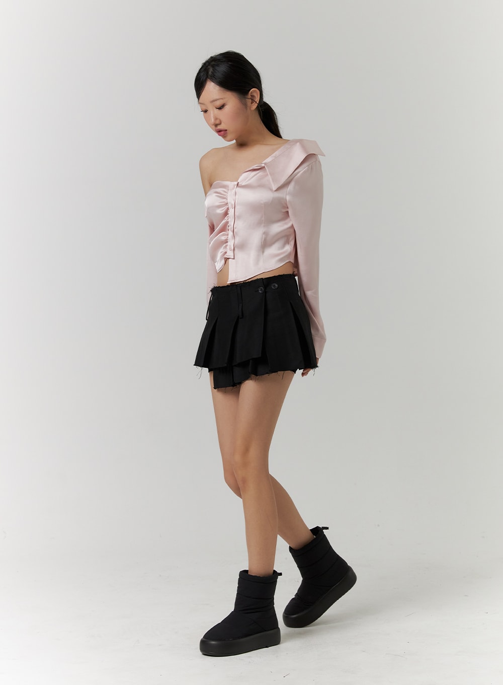 Distressed Pleated Mini Skirt CD318