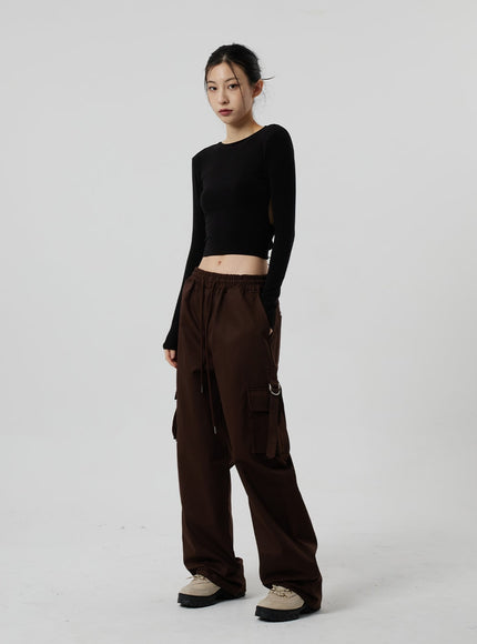 背部交叉繫帶上衣 CF308