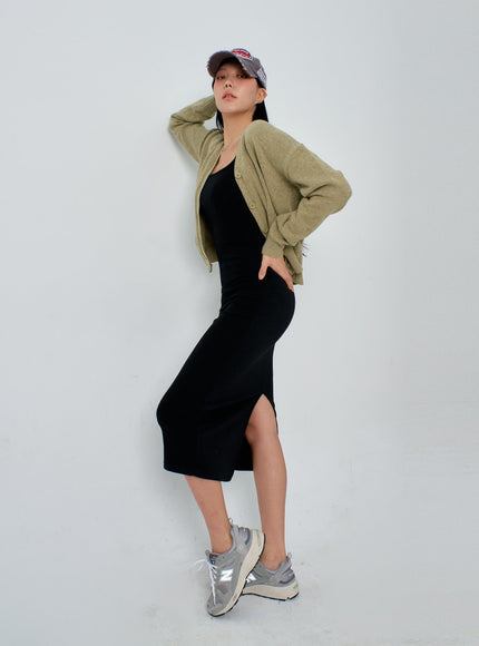 V 領針織開衫 IJ330