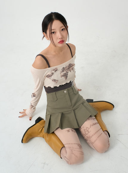 Semi Pleated Mini Skirt IO12