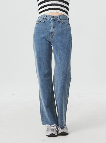 Straight Leg Blue Jeans BA303