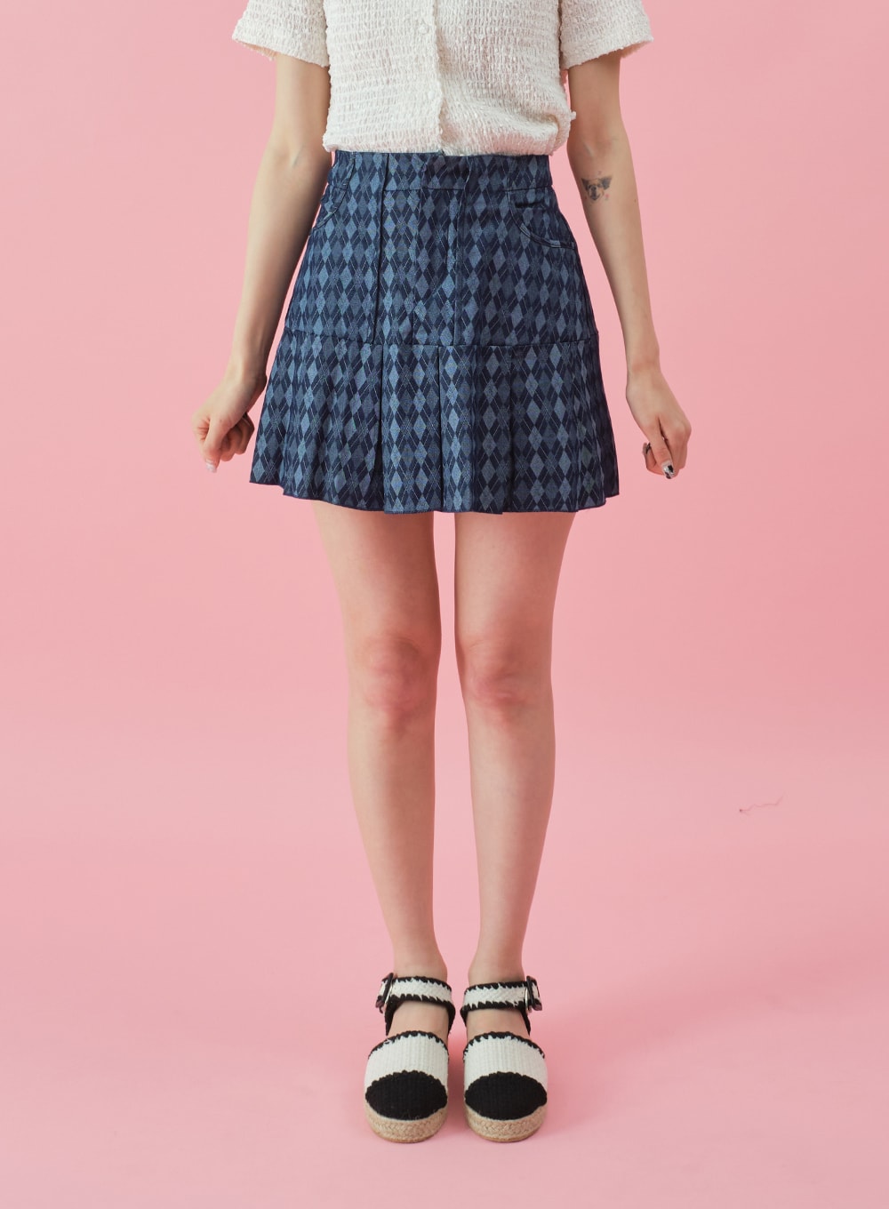 Argyle Pleated Mini Skirt BY24
