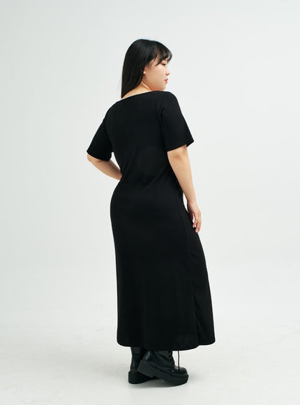 Plus 方領 V 肩帶超長連衣裙 IY24