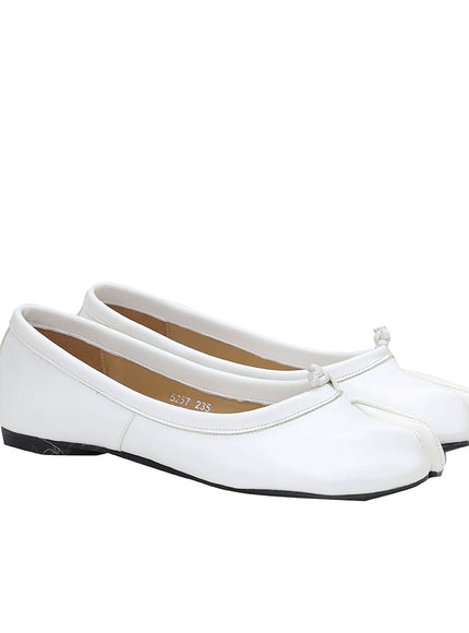 Flat Shoes with Toe Split OA22