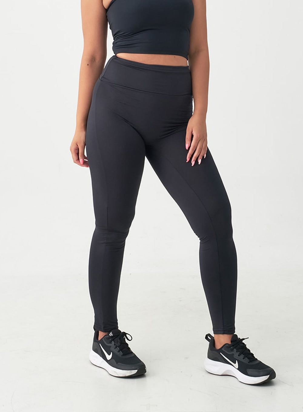 Smooth High-Waisted Leggings IU20 - Lewkin