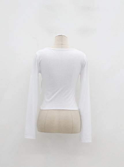 鏤空短款上衣 IF301