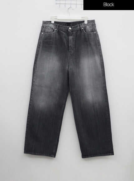 Plus 淺色水洗闊腿牛仔褲 IF317