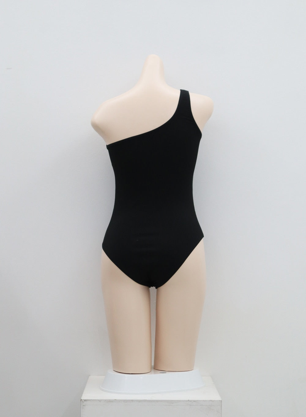 Off-Shoulder Swimsuit IF324