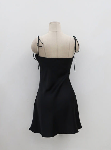 緞面內衣風格迷你連衣裙 IN08