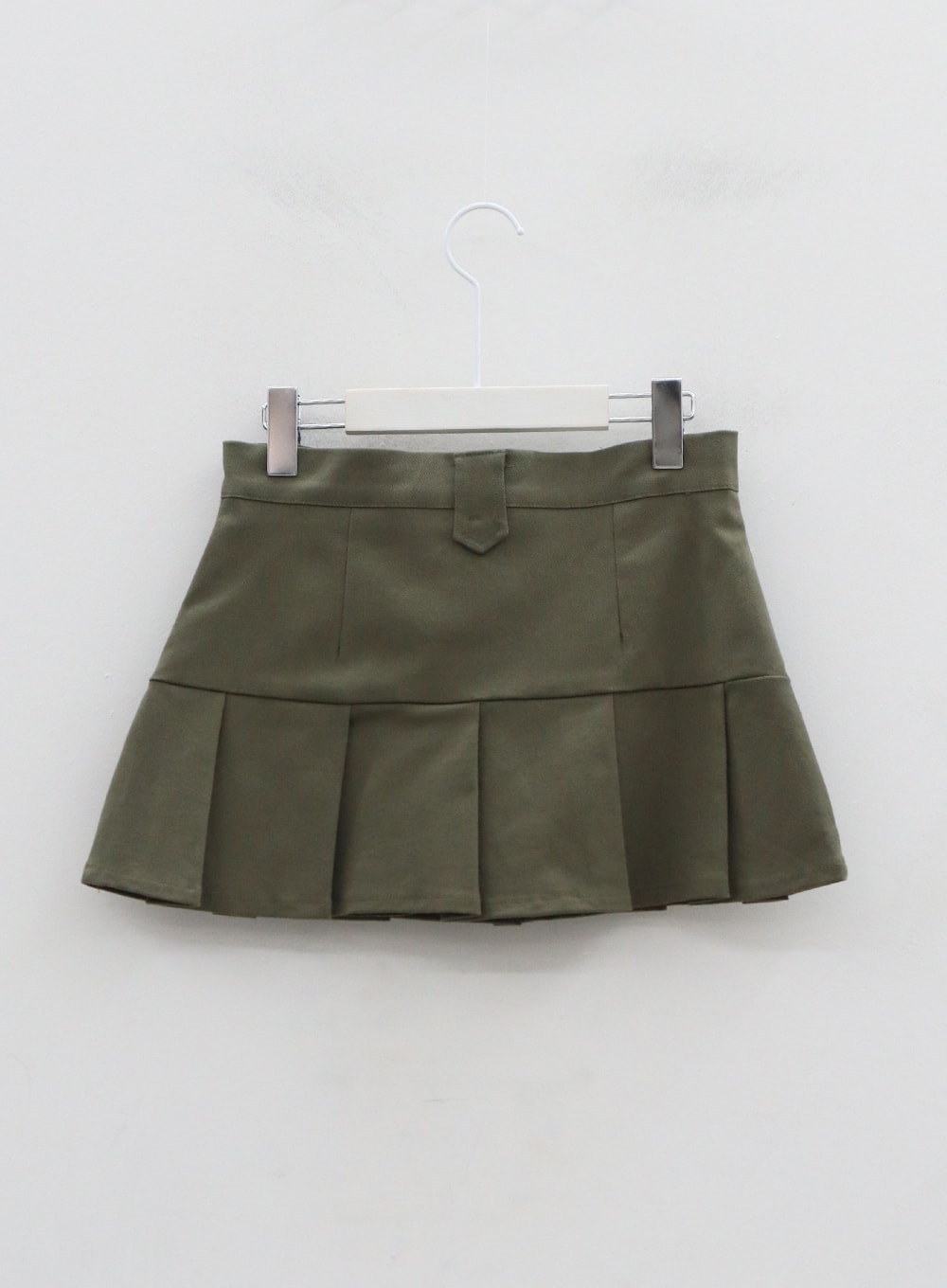 Semi Pleated Mini Skirt IO12