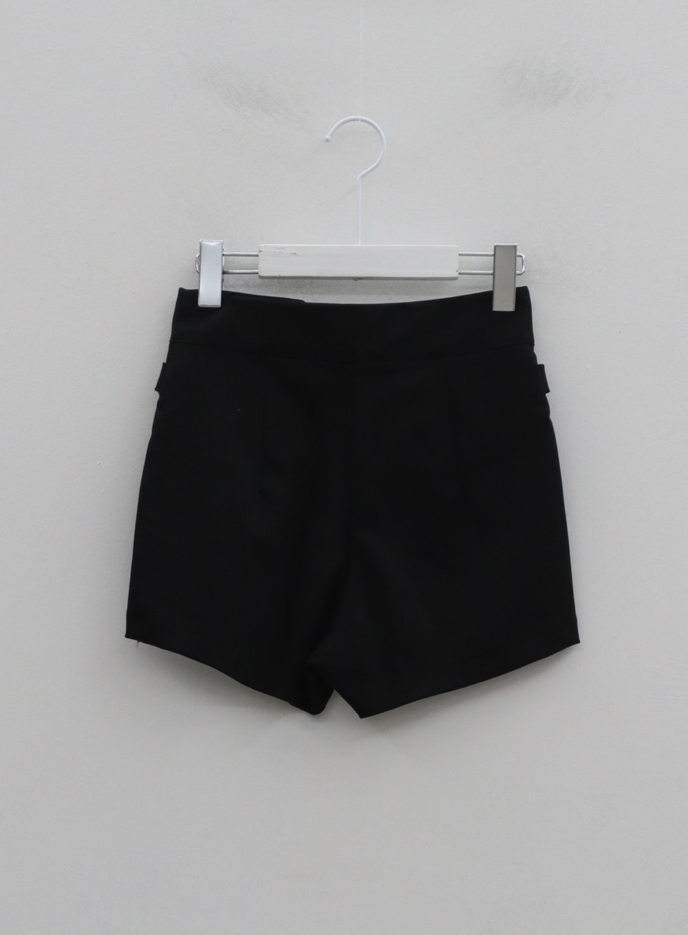 Side Belt Slit High Waist Short Pants IG18 - Lewkin