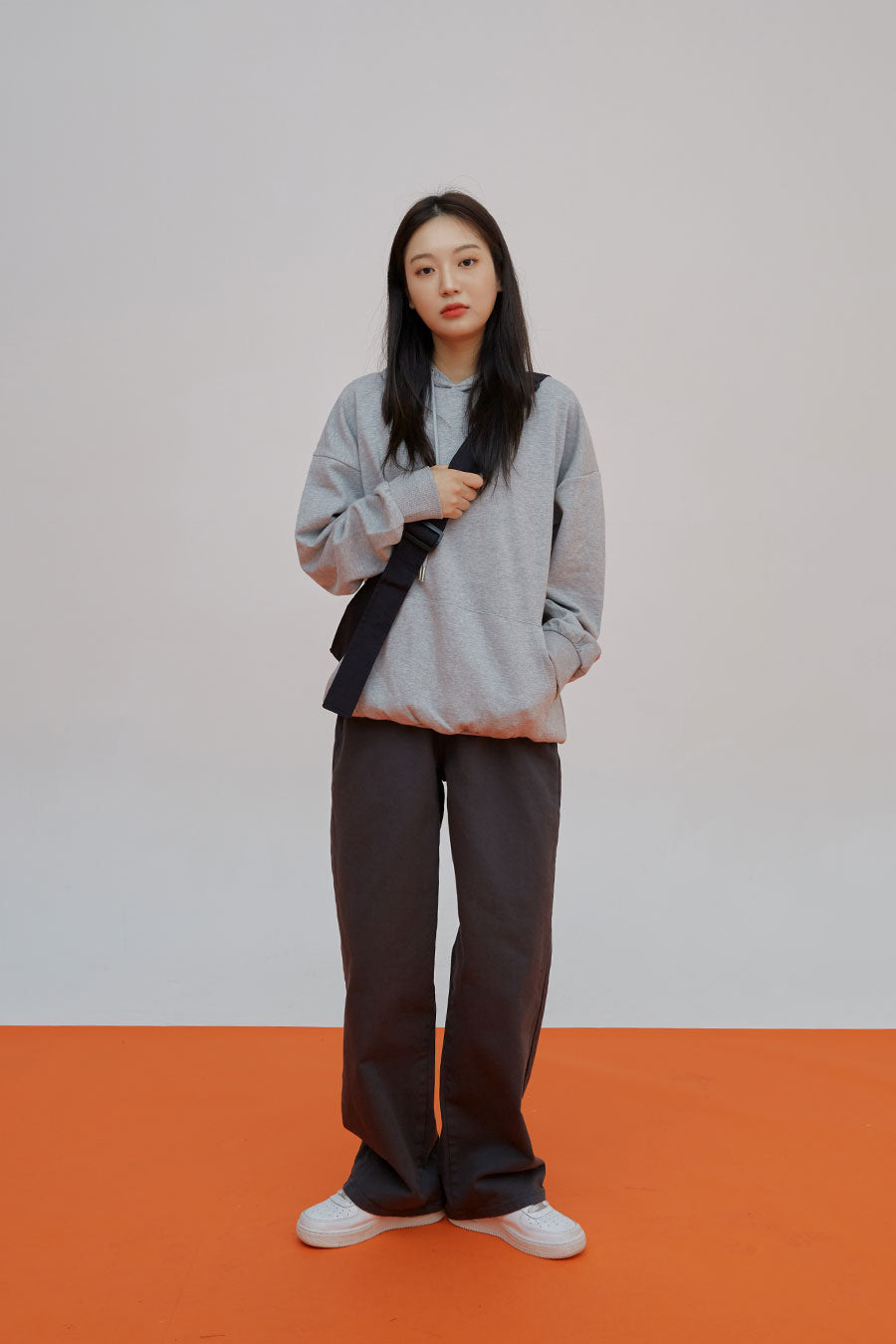 Essential Hoodie J23