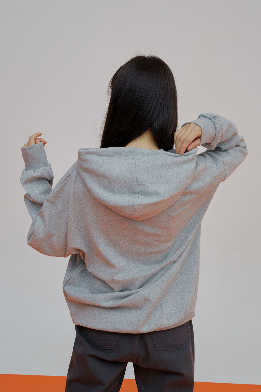 Essential Hoodie J23