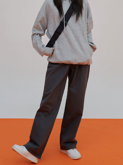 Essential Hoodie J23