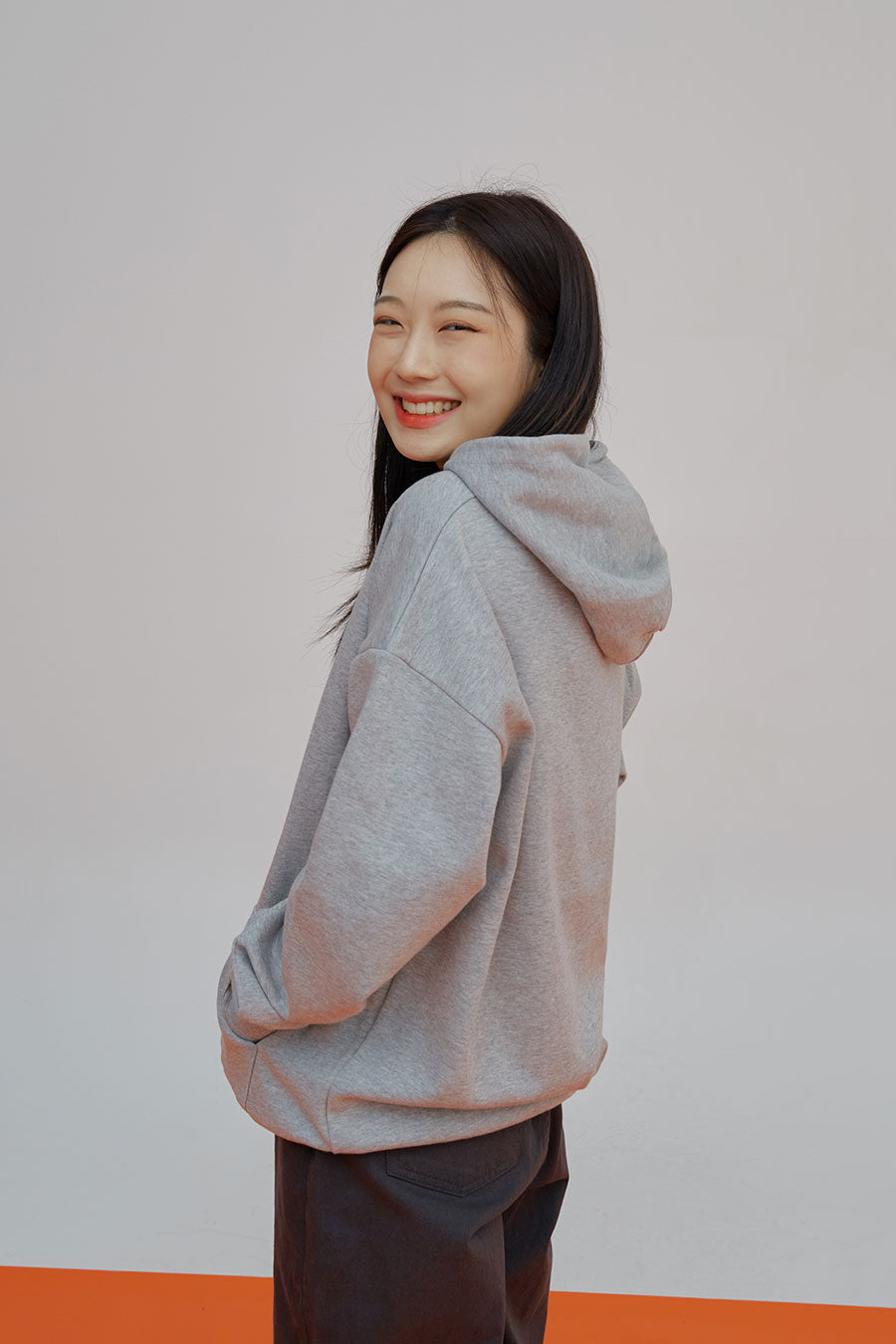 Essential Hoodie J23