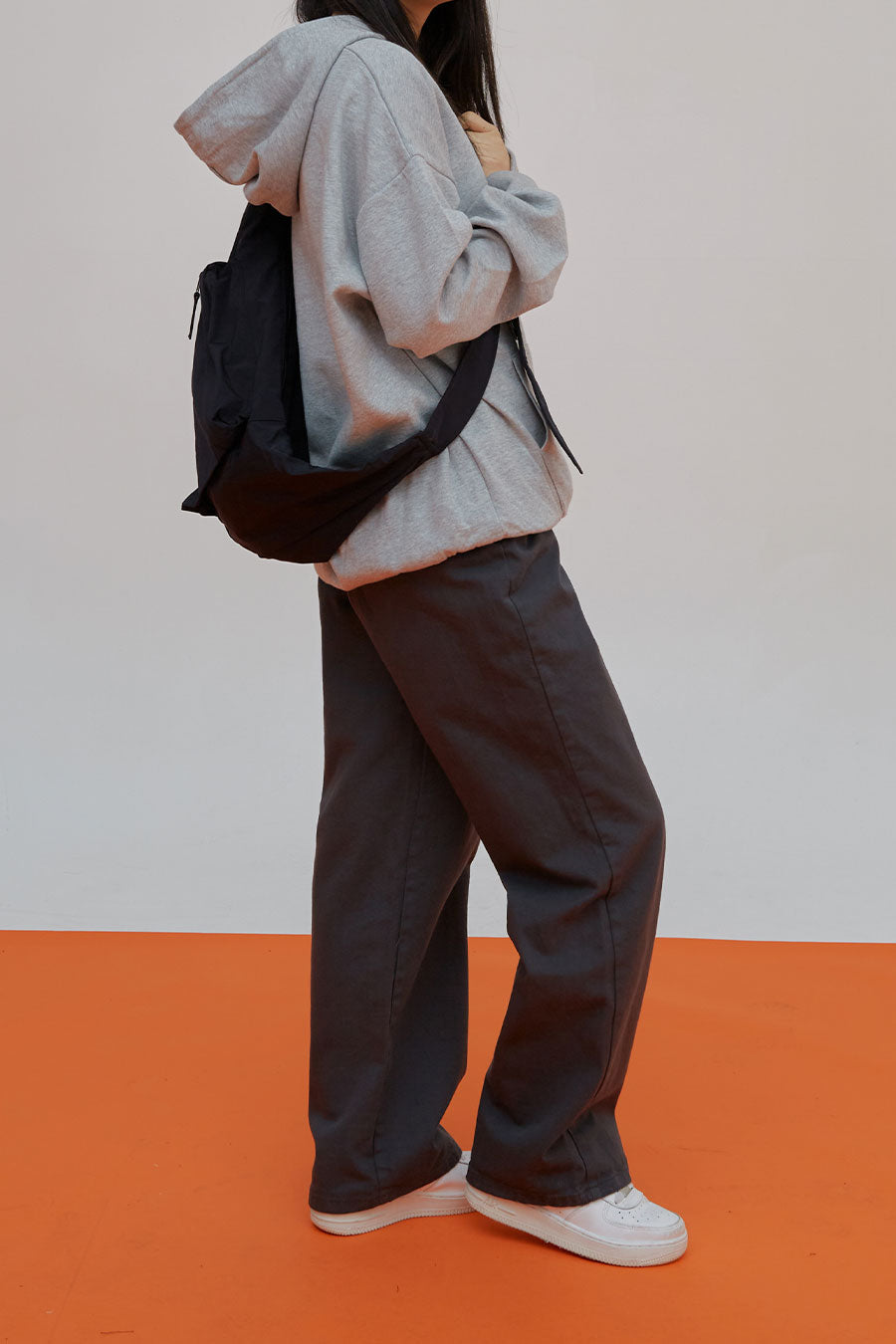 Essential Hoodie J23