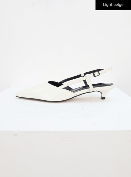 尖頭露跟高跟鞋 CA304