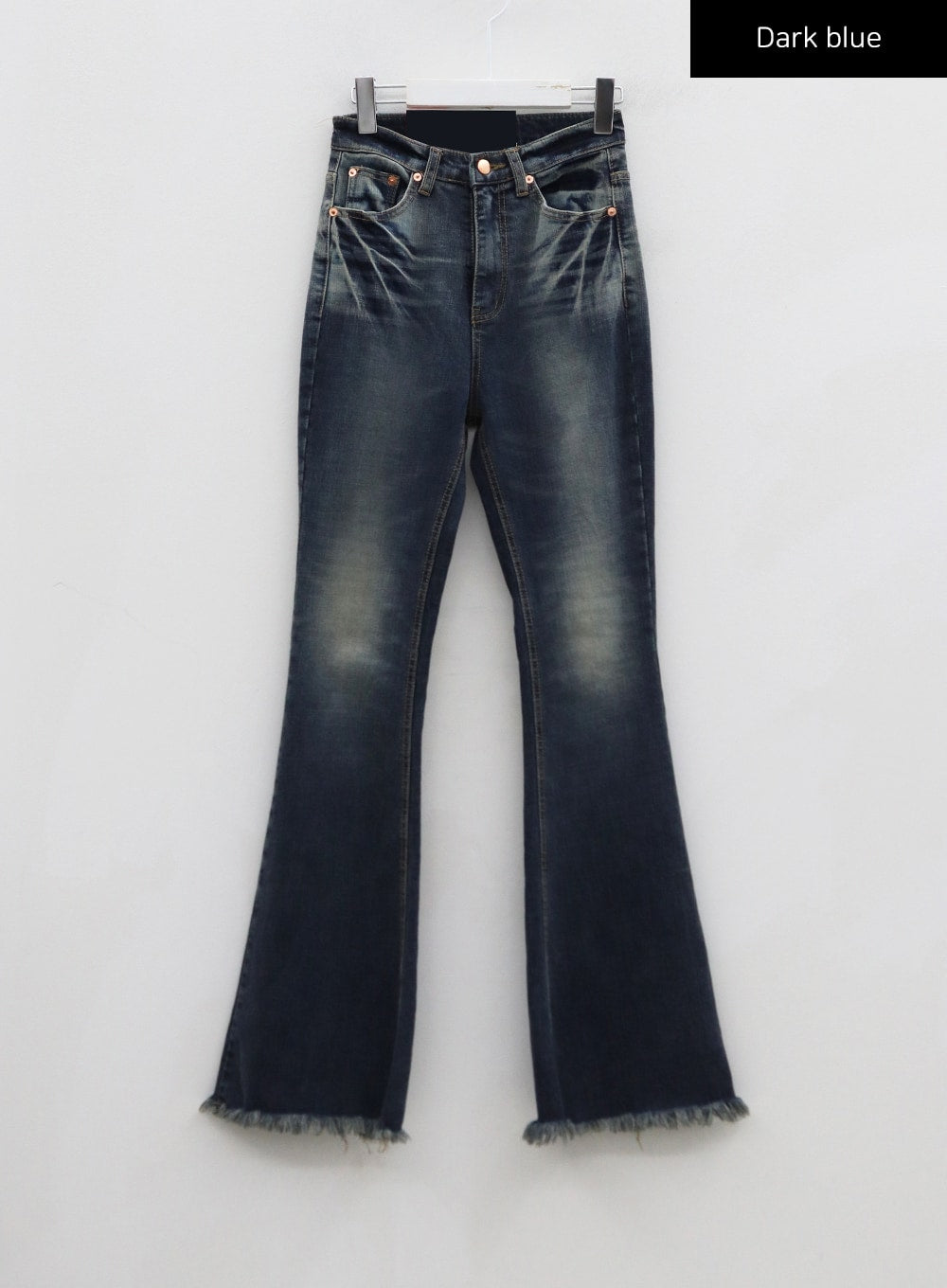 褪色水洗微喇牛仔褲 CO17