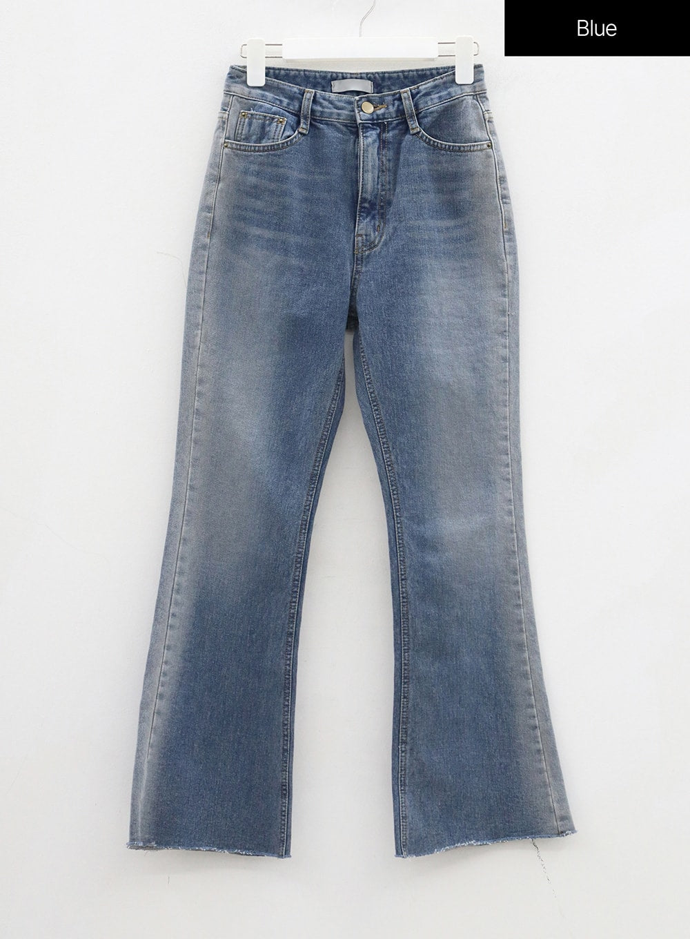 Light Washed Bootcut Jeans OD27