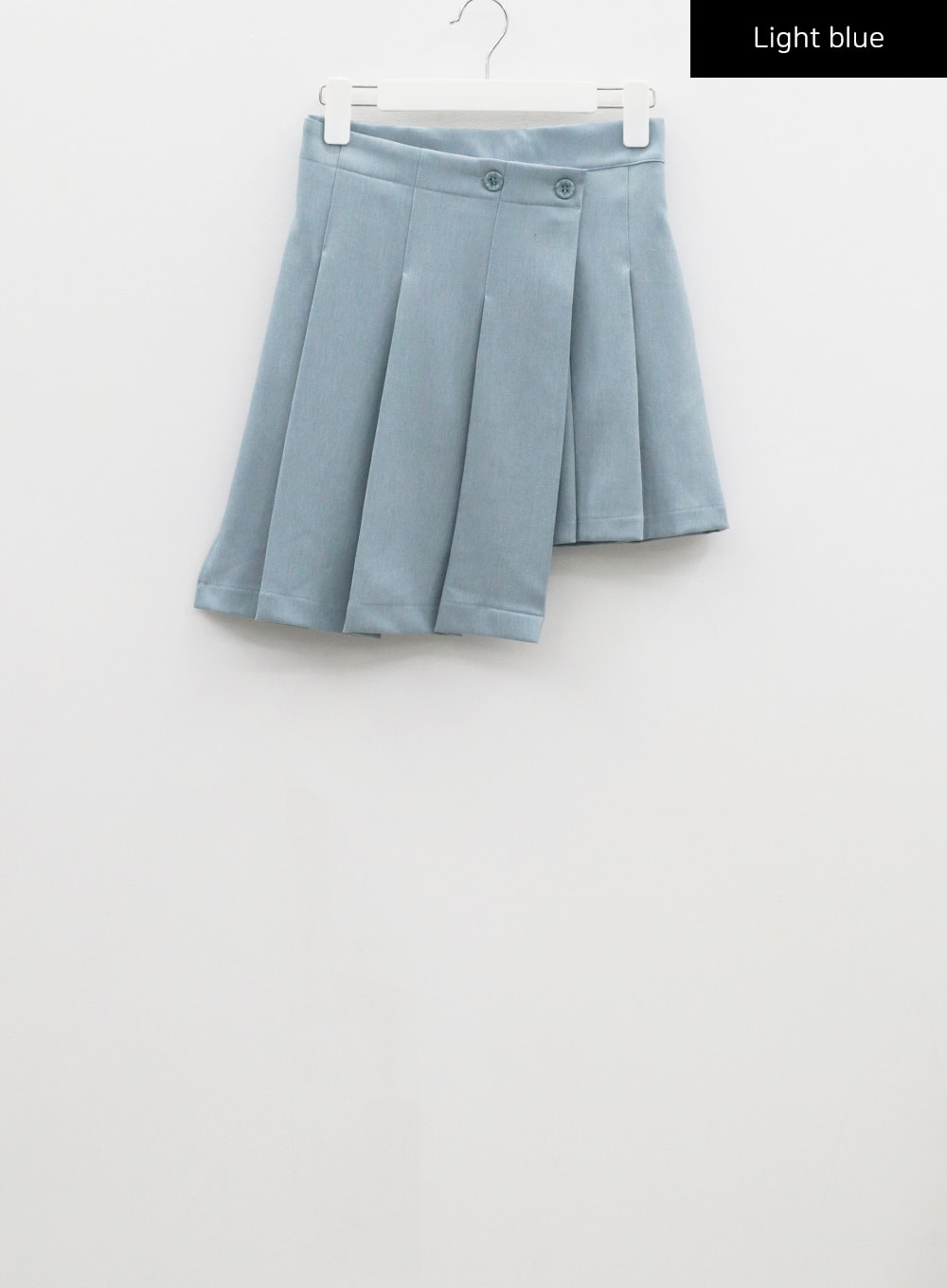 This is your sign to get the asymmetrical pleated tennis skirt