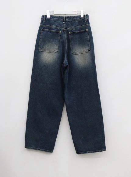 男女通用破洞寬牛仔褲 CD14