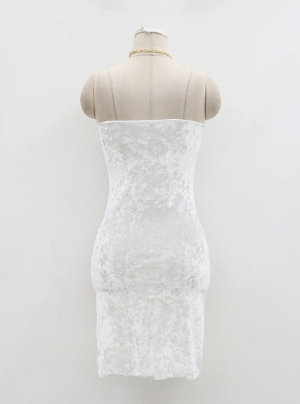 天鵝絨無袖頸部鏈條迷你連衣裙 BD23