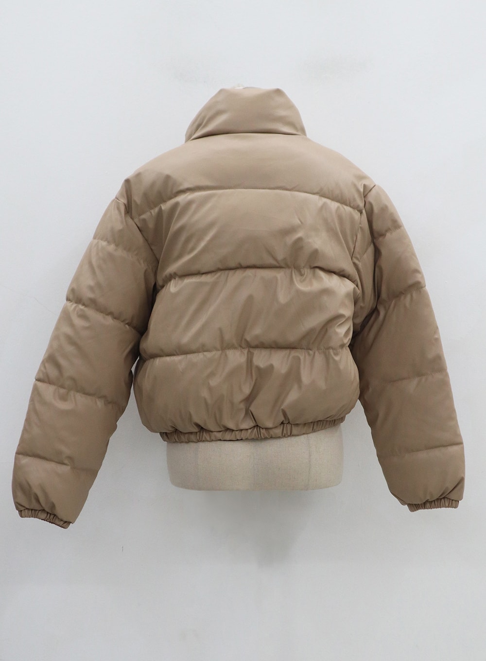 Oversize Hooded Puffer Jacket CN03 - Lewkin