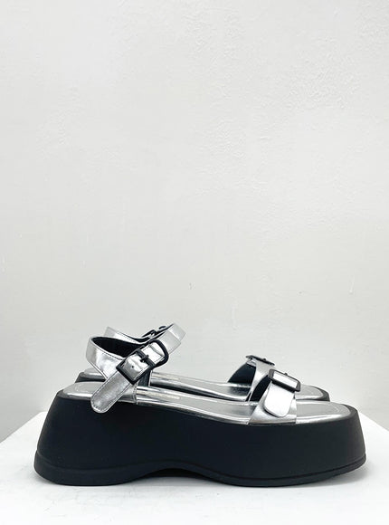 光面雙扣厚底涼鞋 OU14