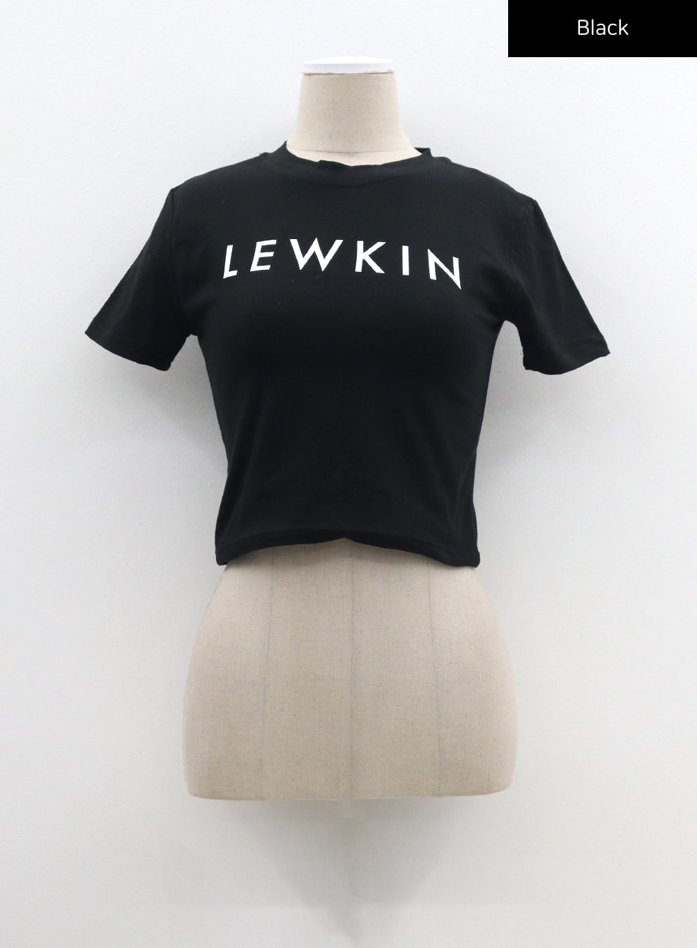 Lewkin Cropped Tee CM307