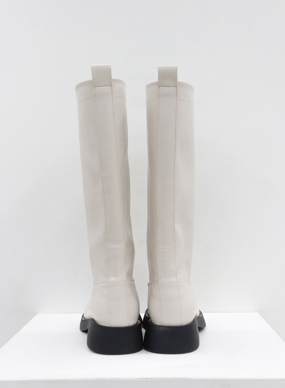 Basic Round Toe Wide Long Boots OS19