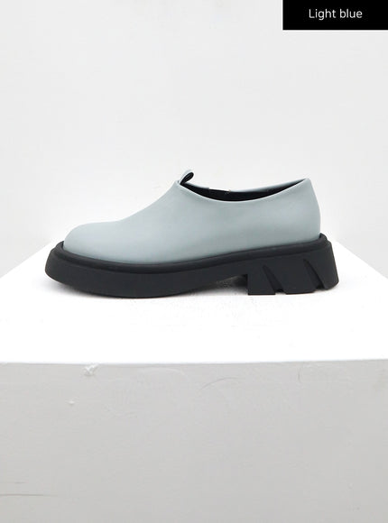 Round Toe Platform Loafer CM317