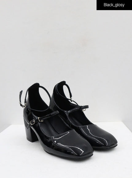 兩帶人造皮跟鞋 OD09