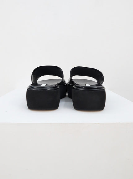 人造皮涼鞋 CA311